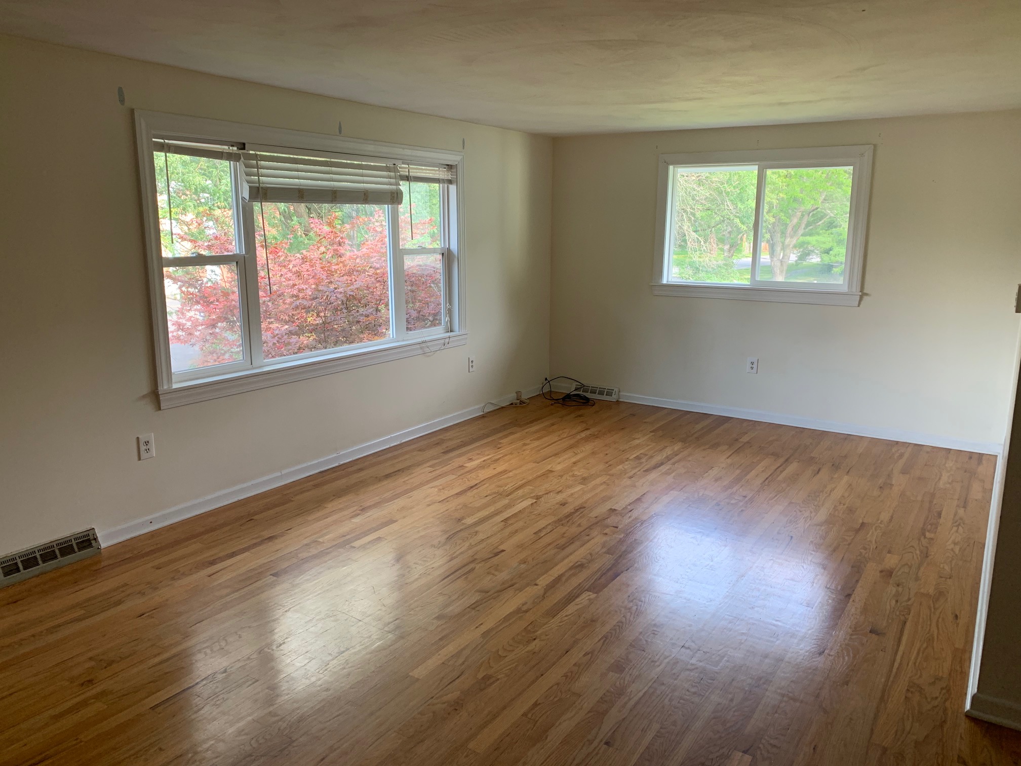 100 Waldorf Pkwy - 1